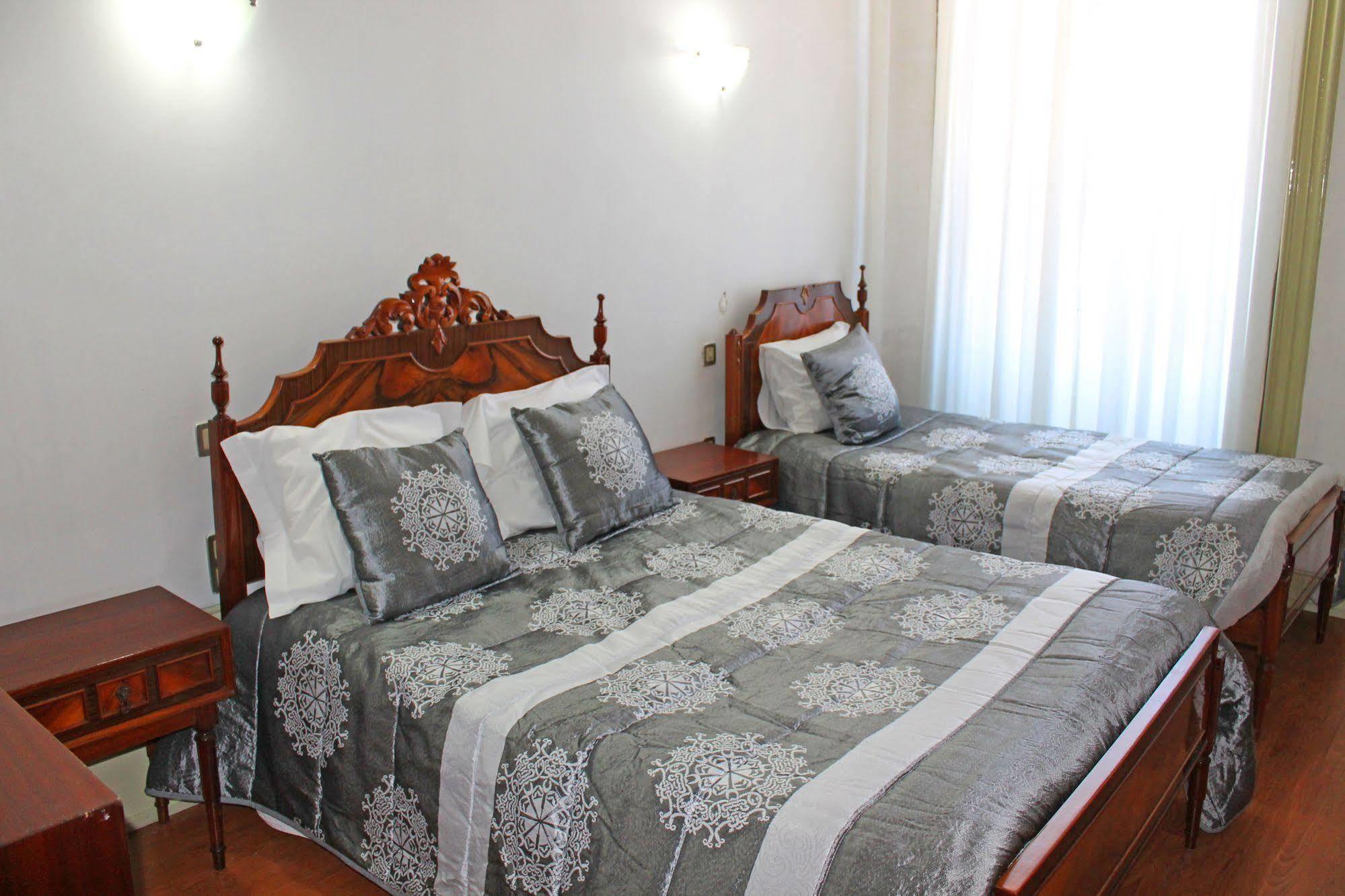 Lunar Guest House Πόρτο Εξωτερικό φωτογραφία