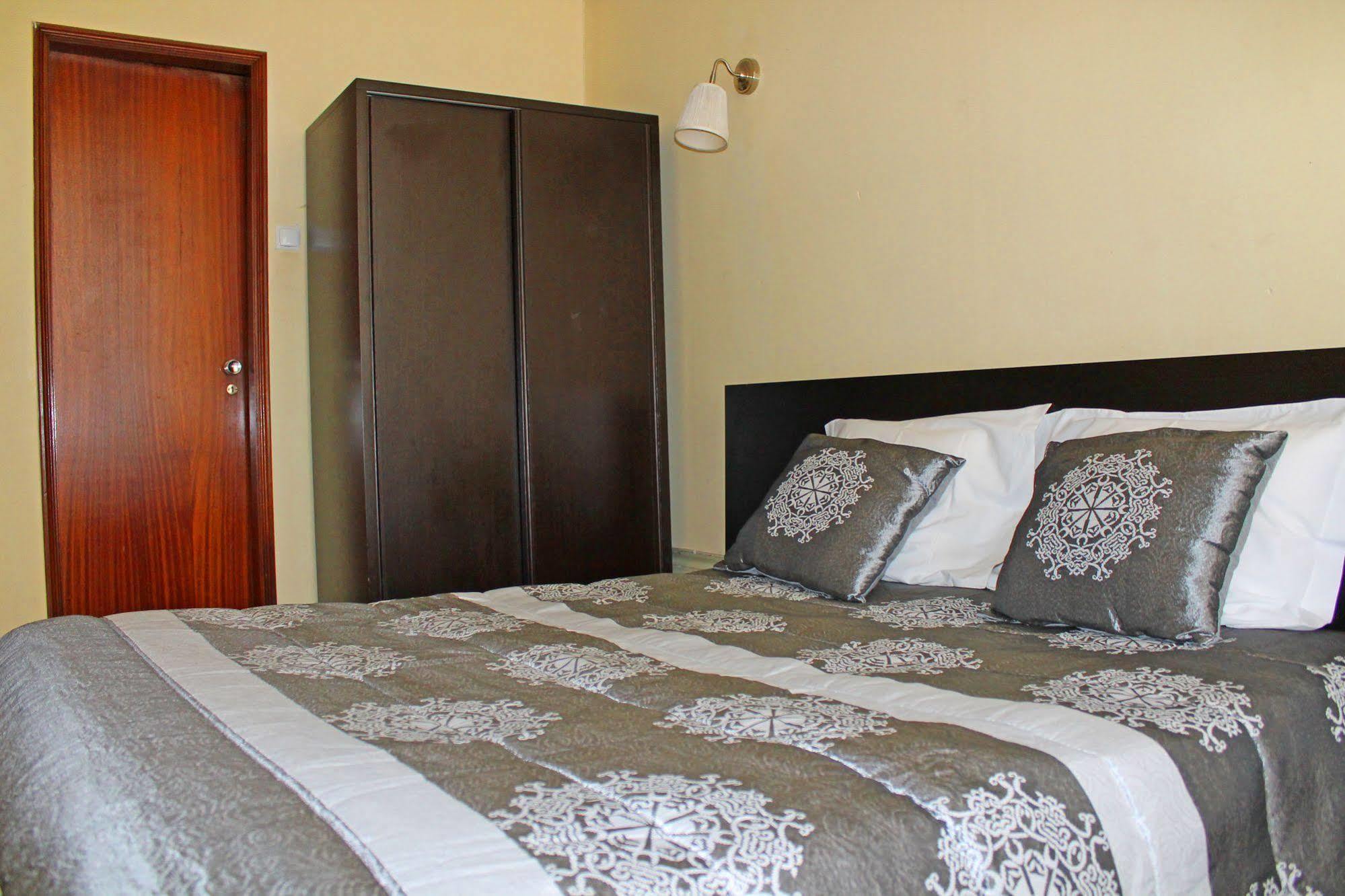 Lunar Guest House Πόρτο Εξωτερικό φωτογραφία