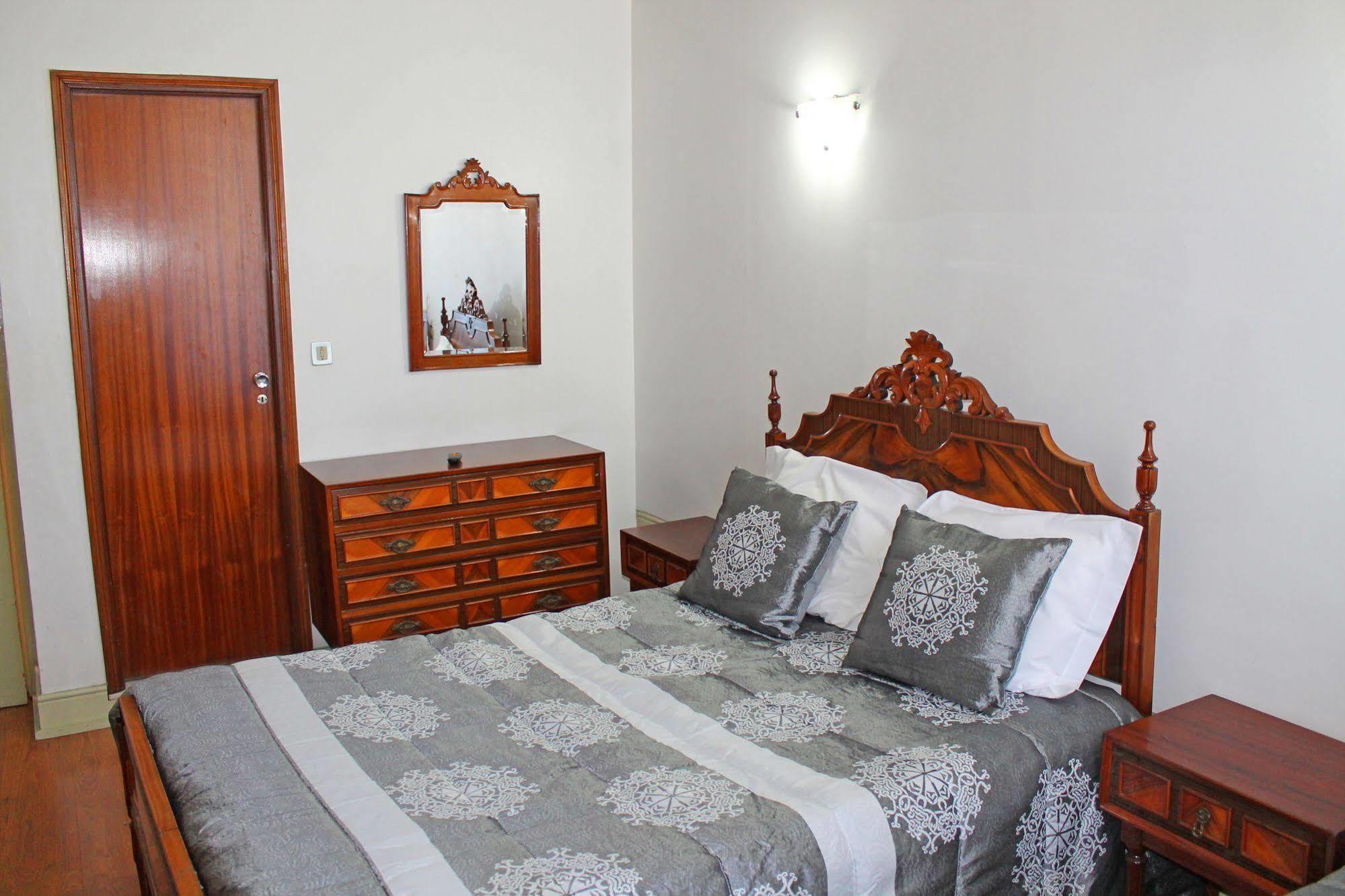 Lunar Guest House Πόρτο Εξωτερικό φωτογραφία